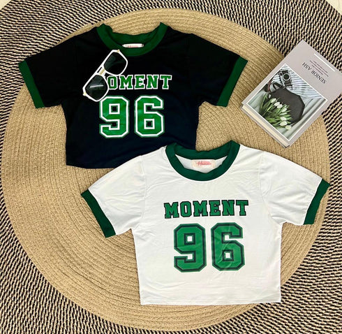 MOMENT Printed Short Sleeves Crop Tops